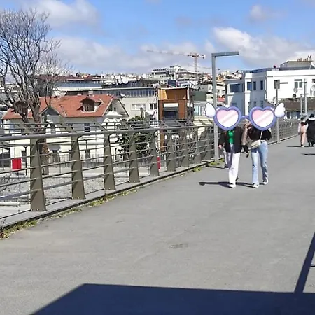 Fafsuitehome Апартаменты *